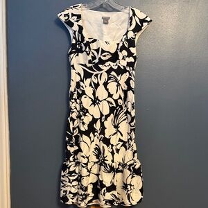 Ann Taylor Black and White Floral Midi Dress